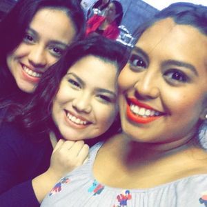 Meet your Posher, Idalis